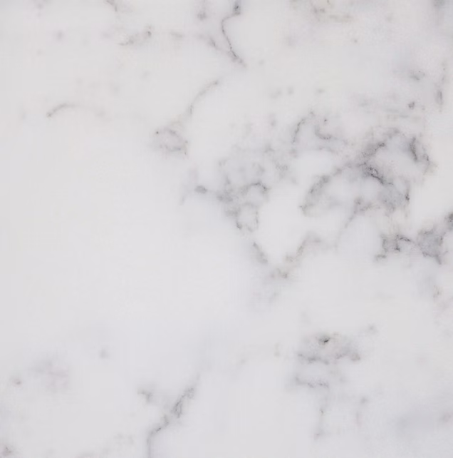 Ibizia White